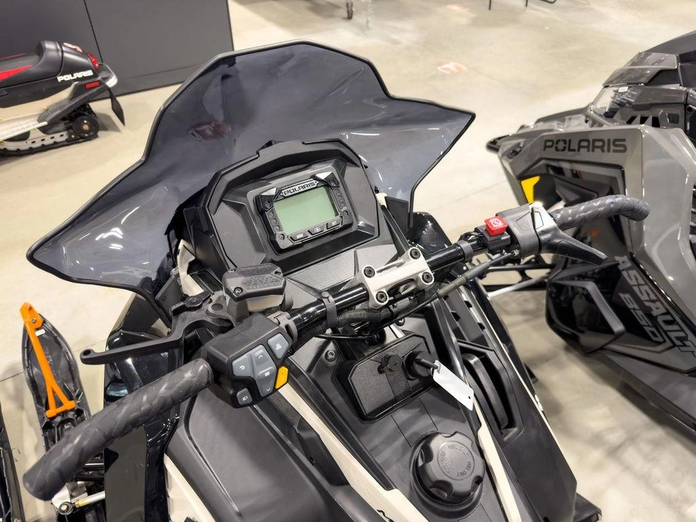 2025 Polaris 650 Indy Sp 137 Es alt