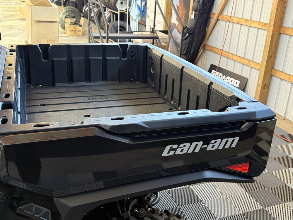 2026 Can-am Defender Xt Cab Hd11 alt