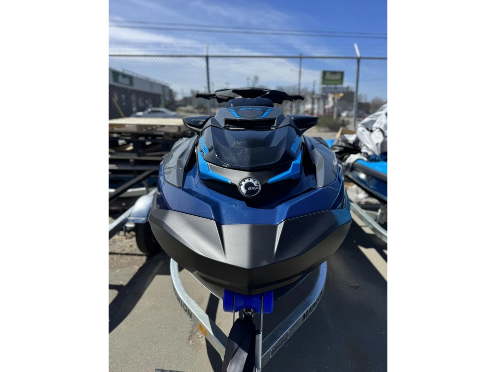 2026 Sea-doo Gtx 230 W/ Audio Ibr & Idf