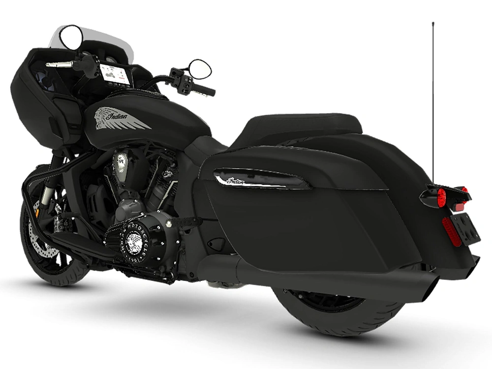2024 Indian Motorcycle Challenger Dark Horse® With Powerband Audio alt