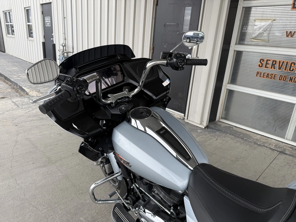 2025 Harley-davidson Road Glide alt