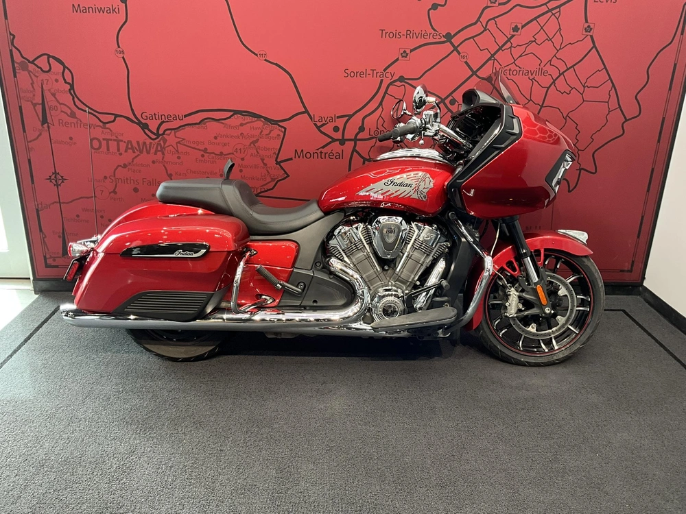 2021 Indian Motorcycle Challenger Limited alt