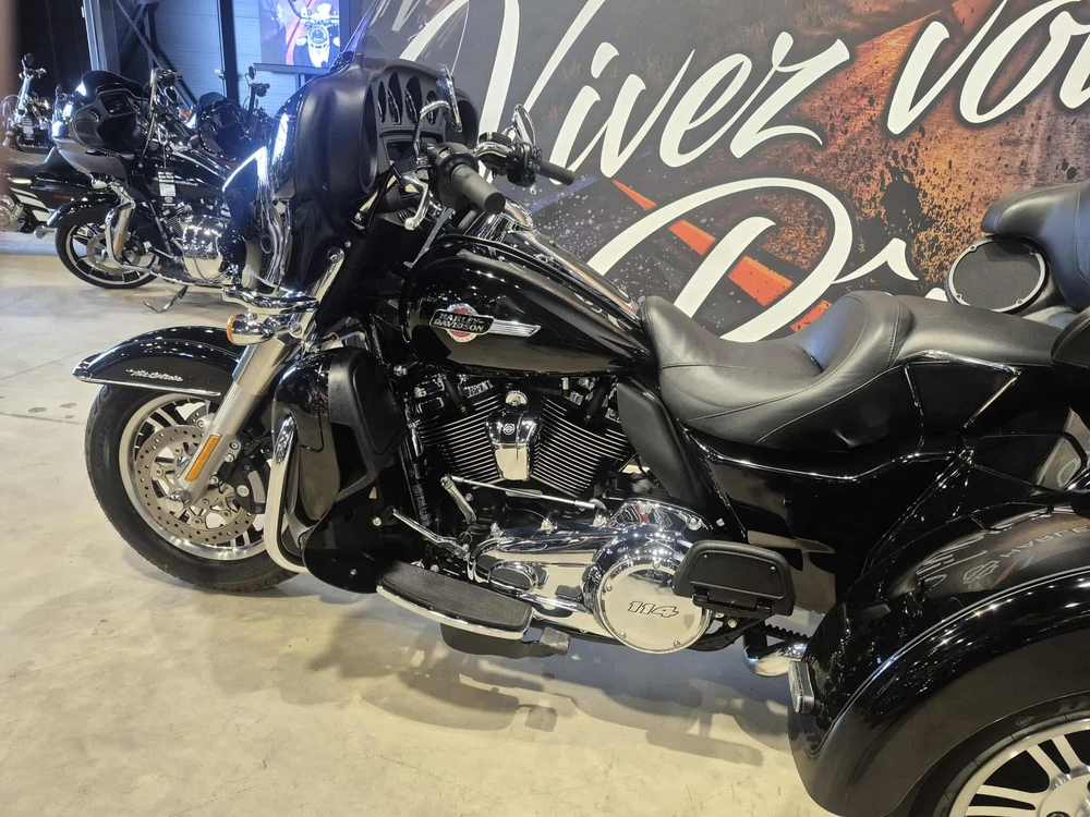 Harley-davidson Tri Glide Ultra Flhtcutg 2024 alt