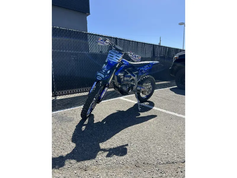 2024 Yamaha YZ450FX thumbnail 2