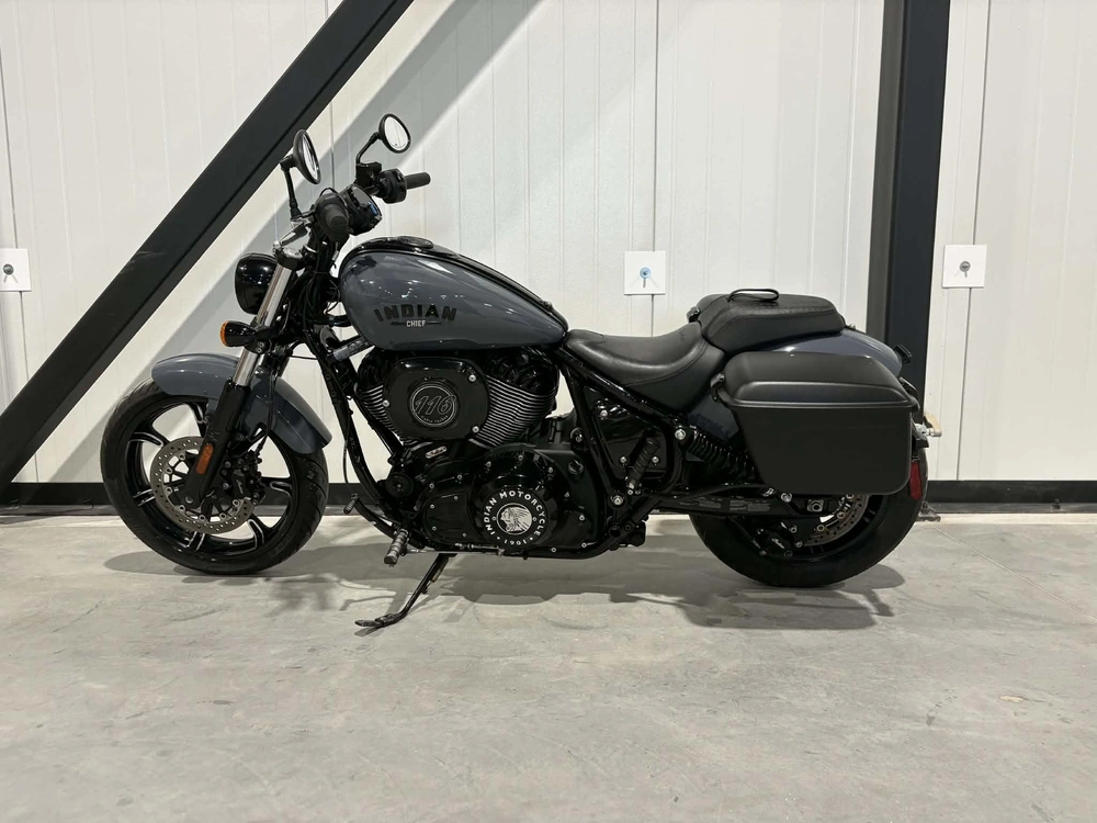 Indian Chief Dark Horse 2022 alt
