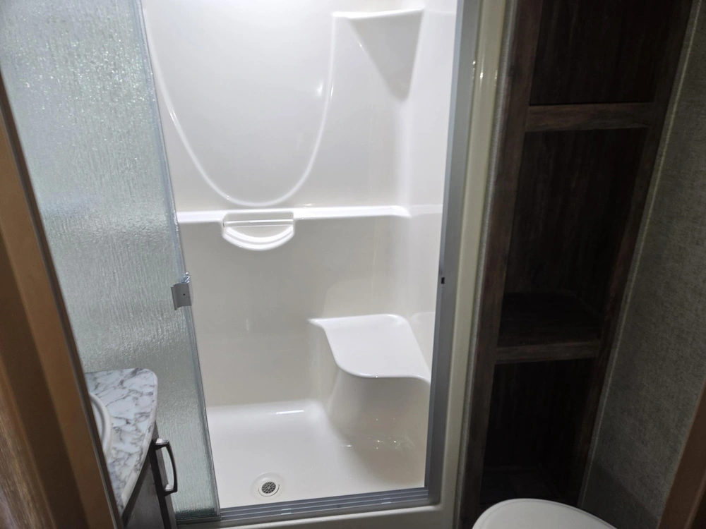 Cougar 327rl 2018 alt