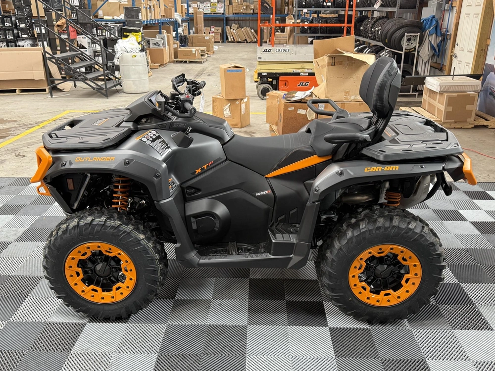 2026 Can-am Outlander Max Xt-p 1000r W/smart Shox & 10.25 Infotainment alt