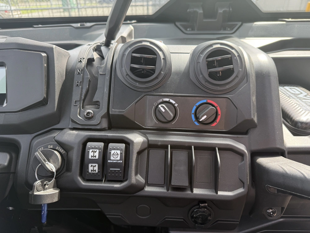 2026 Can-am Defender Dps Cab Hv Hd9 alt
