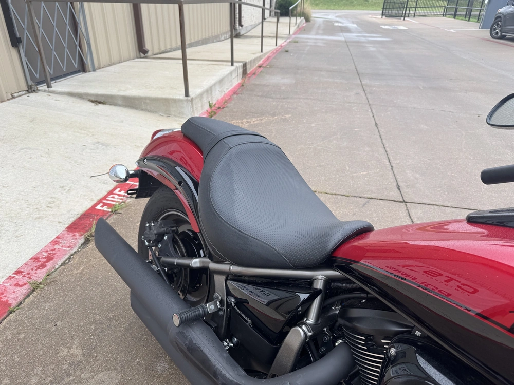 2025 Kawasaki Vulcan Custom alt