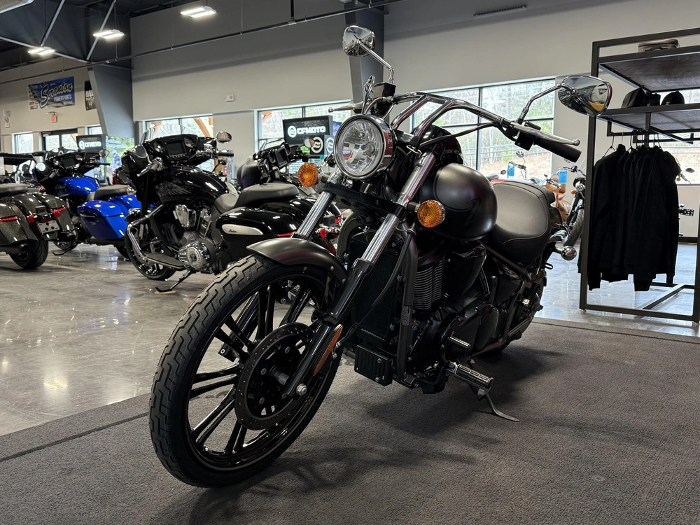 2024 Kawasaki Vulcan® 900 Custom alt