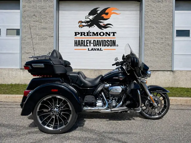 Harley-Davidson FLHTCUTG Tri Glide Ultra 2025