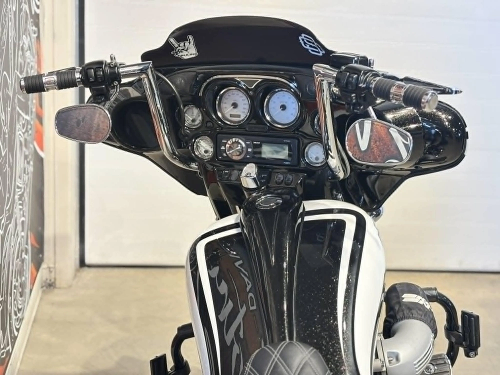 Harley-davidson Street Glide Flhx 2011 alt
