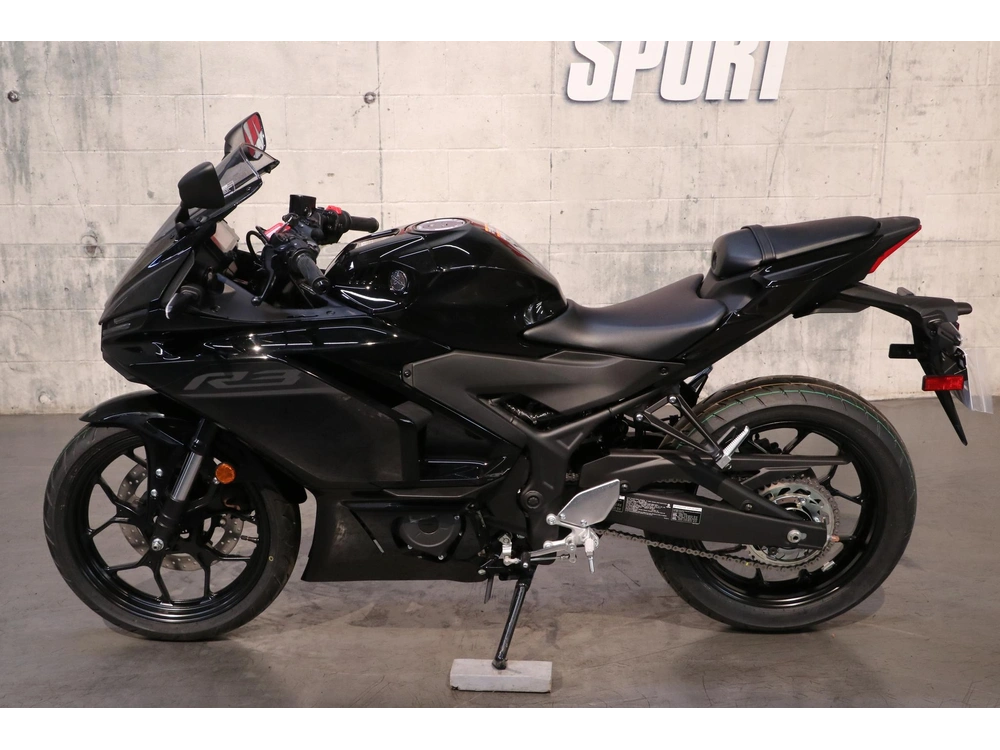 Yamaha Yzf-r3 2026 alt