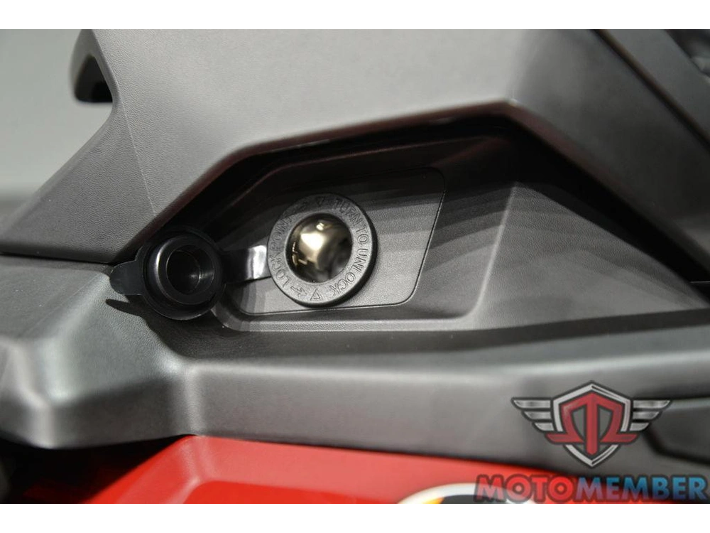 2026 Can-am Outlander Xt 1000r Fiery Red alt