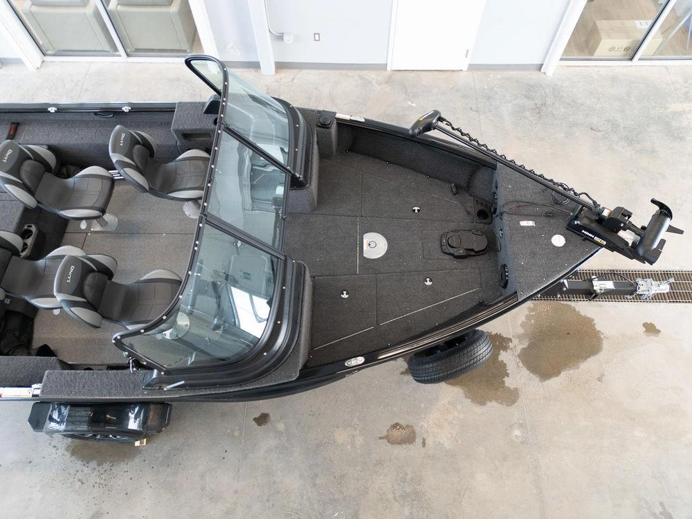 2025 Lund Boat Co 1775 Impact Xs Sport alt