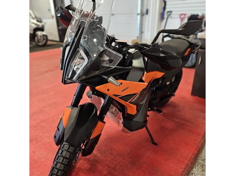 2026 KTM 790 ADVENTURE thumbnail 4