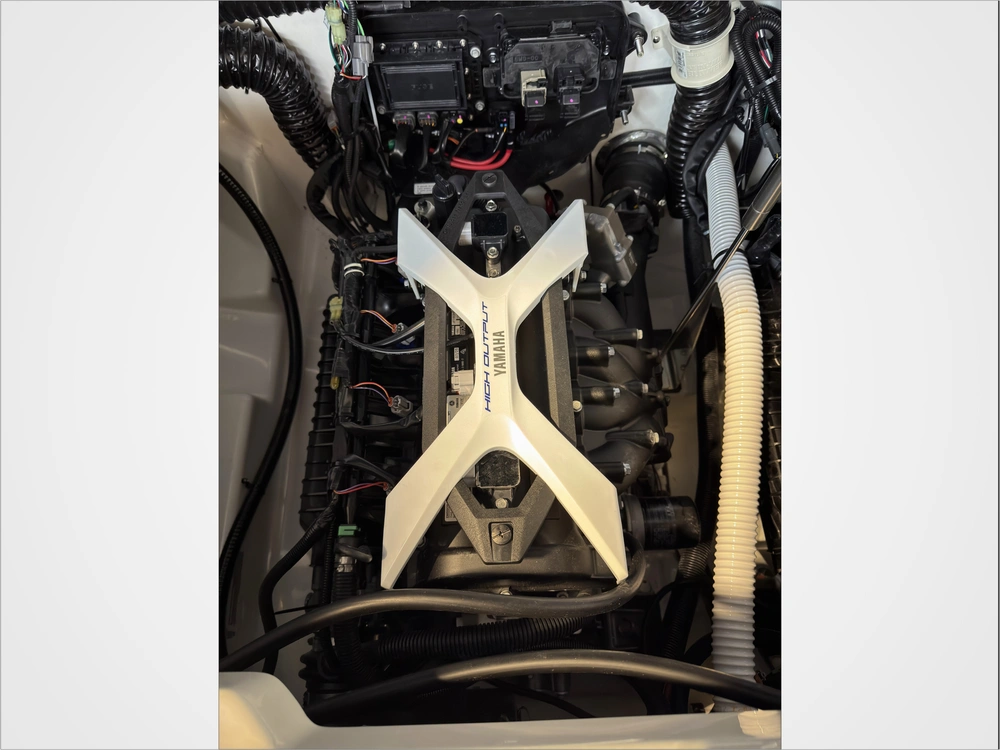 2026 Yamaha Ar250 alt