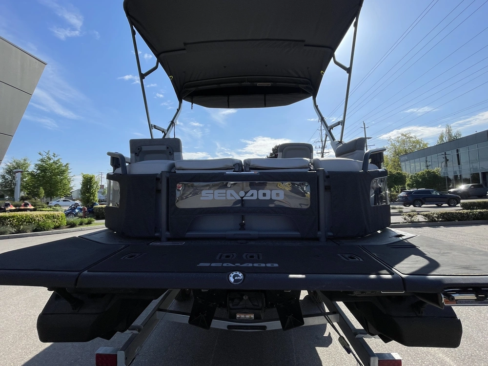 2025 Sea-doo Switch Cruise 21' 170hp alt