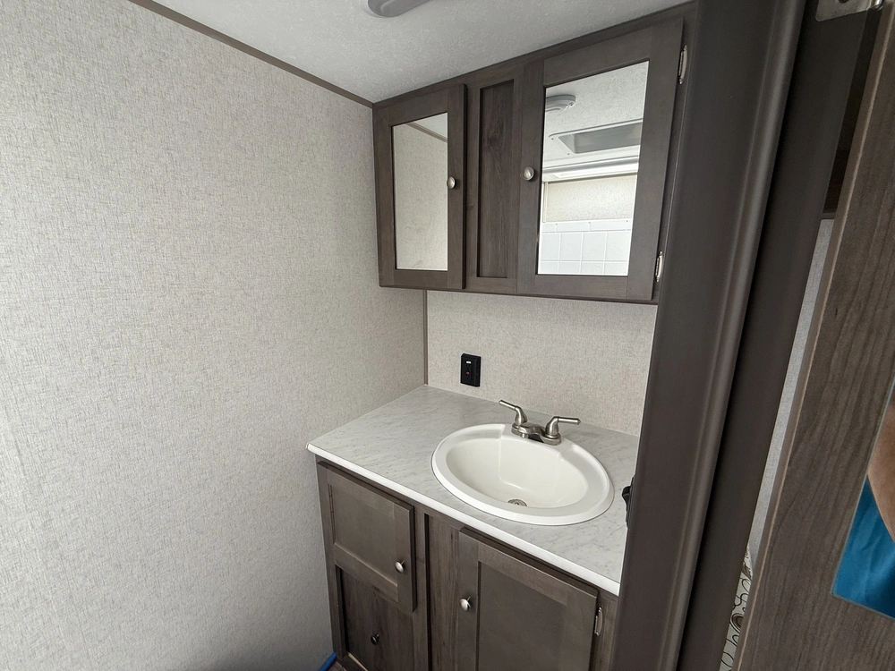 Coachmen Clipper Cwt17 2019 alt