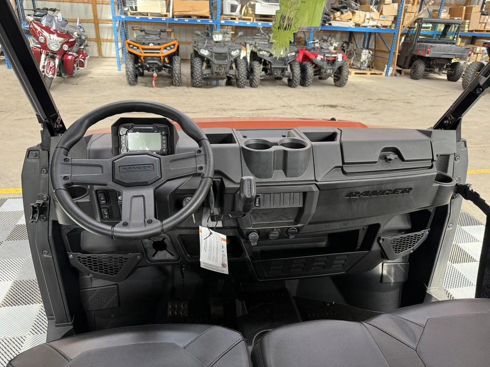 2026 Polaris Ranger Crew 1000 Premium Rover Rust Premium alt