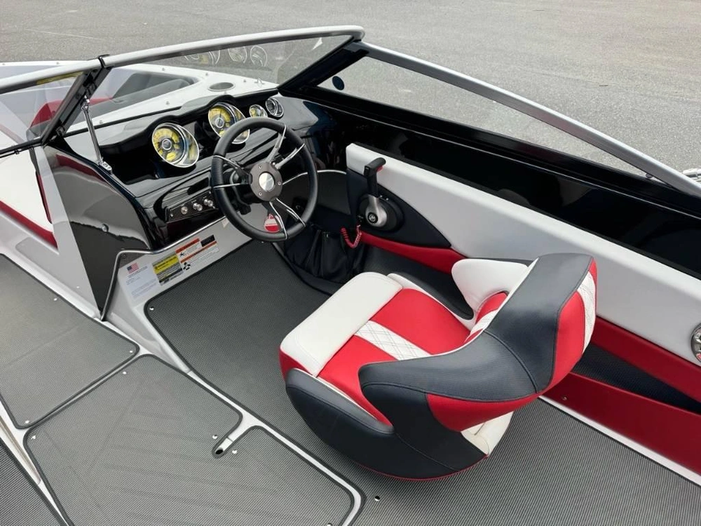 Glastron Gts 205 2015 alt