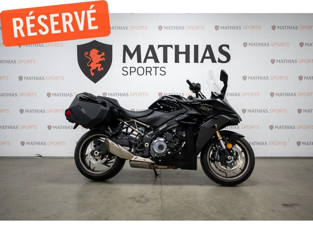 2024 Suzuki Gsxs 1000 Gt alt