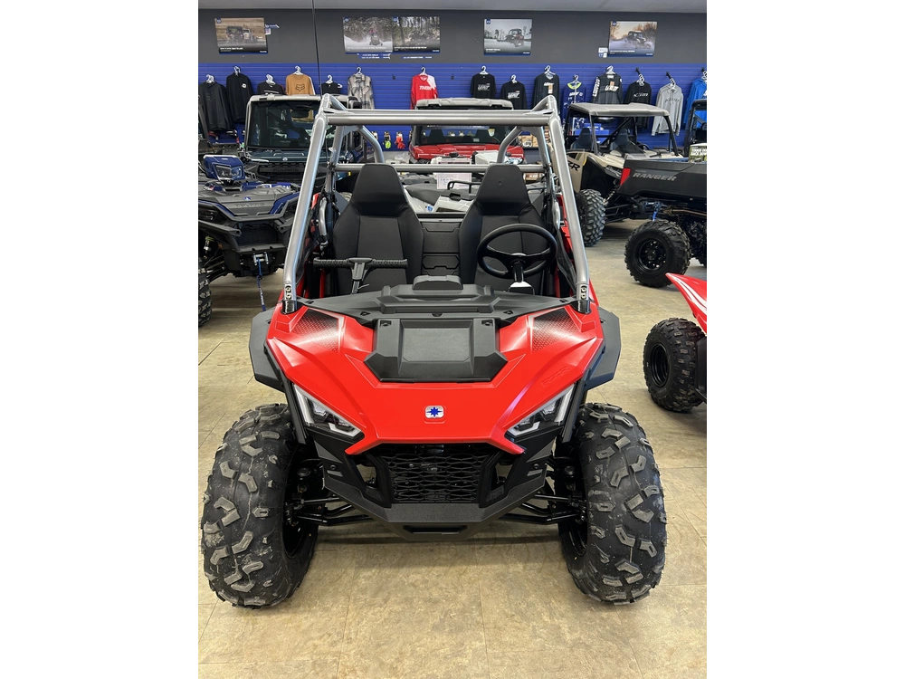 2026 Polaris 2026 Poalris Rzr 200 Efi Indy Red alt