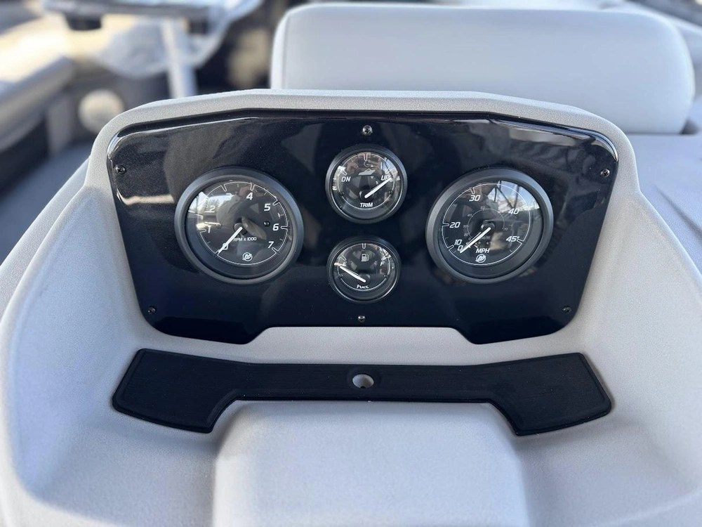 2026 Princecraft Vectra 23rl alt