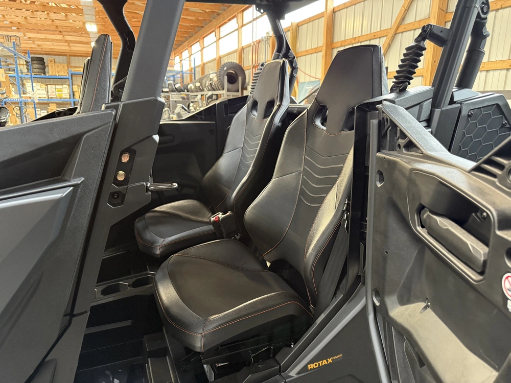 2026 Can-am Ssv Com Max Xtp 64 1000r Gy 26 Xt-p 1000r alt
