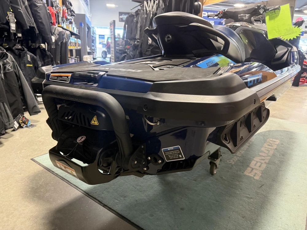 2025 Sea-doo Gtx 300 + Idf, Ibr alt