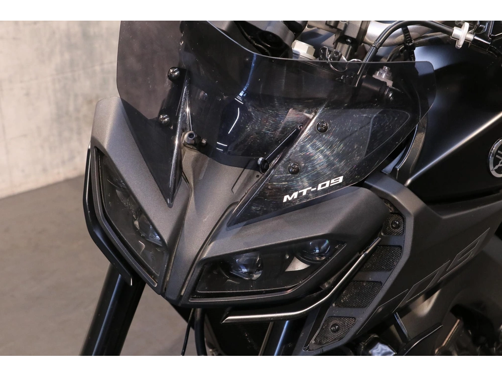 2020 Yamaha Mt-09 alt