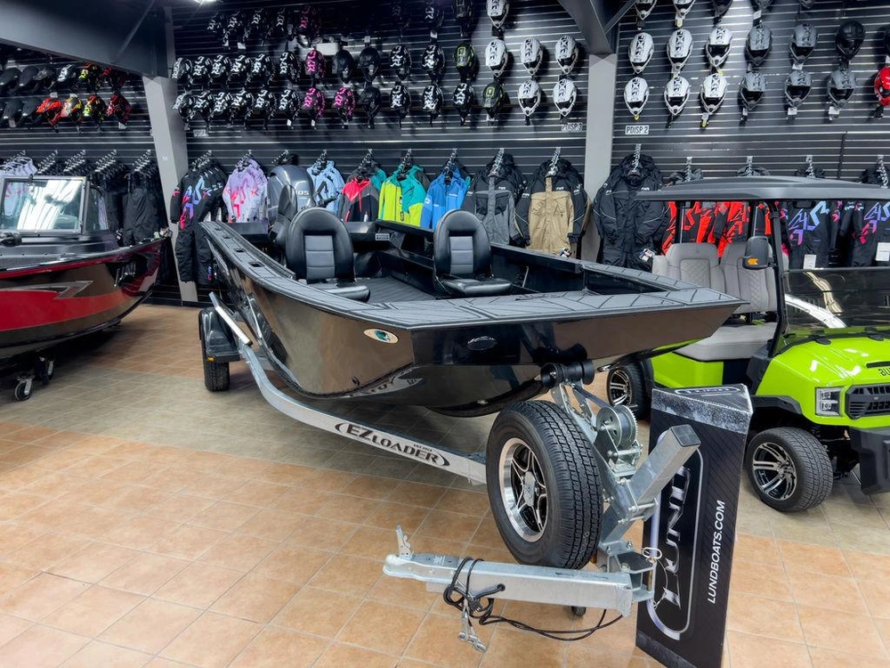 2026 Woolridge 18' Rogue Hdpe alt
