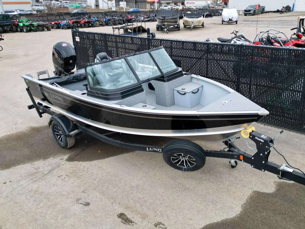 2025 Lund 1875 Alaskan Sport alt