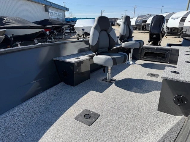 2026 Mirrocraft Outfitter F160t alt