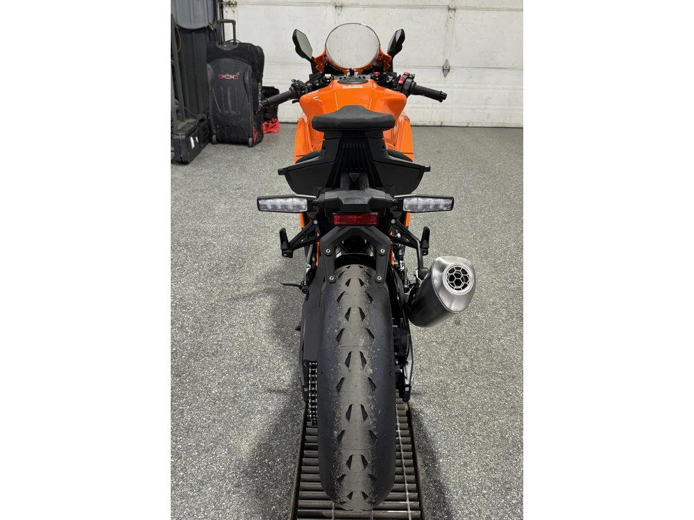Ktm 990 Rc R 2026 alt