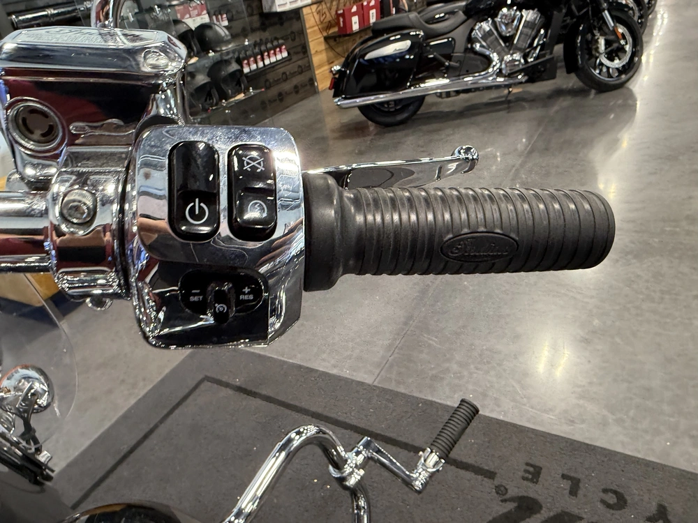 2025 Polaris Springfield, Heavy Metal/black Metallc, 49s Base alt