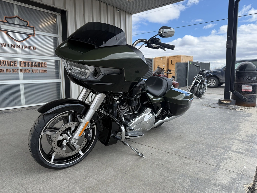 2026 Harley-davidson Road Glide alt