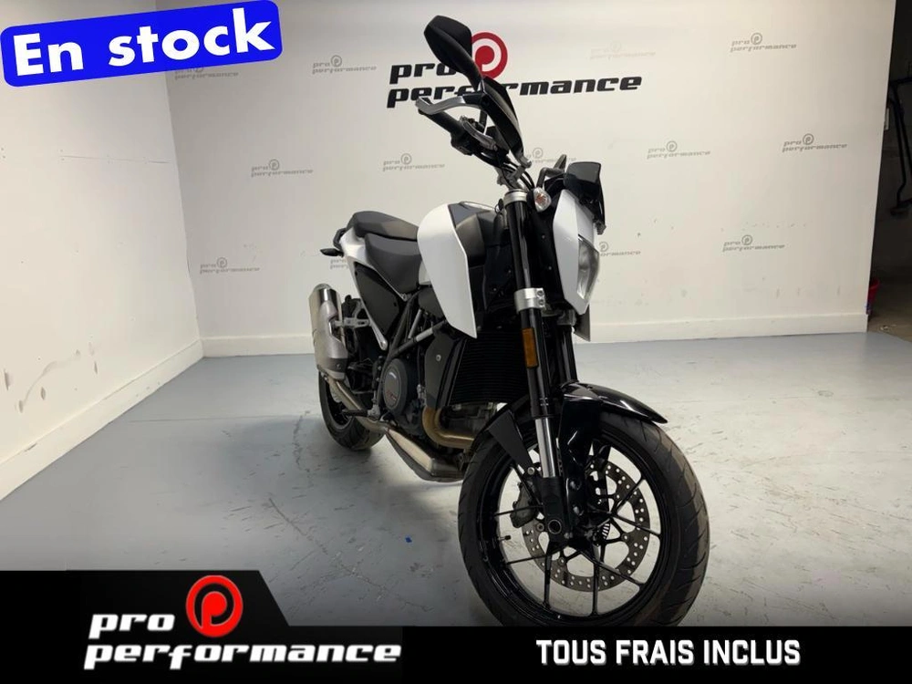Ktm Duke 690 2018 alt