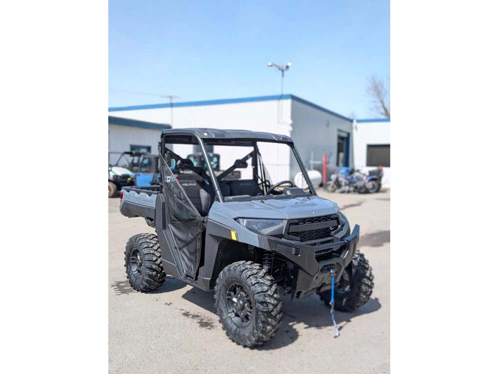 Polaris Ranger Xp 1000 Premium Stealth Gray 💥 Comparatif Utv Defender Hd10 Ranger 1000 Viking 🆚 2026 alt