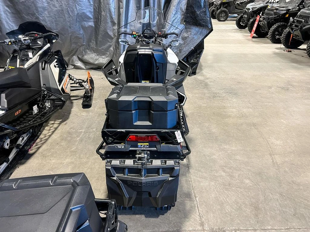 2023 Polaris S4 Titan 155 Adv