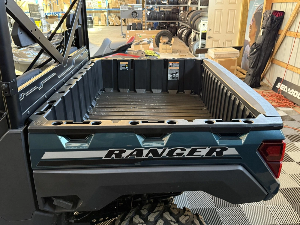 2026 Polaris Ranger Crew Xp 1000 Premium Blue Lab Premium alt