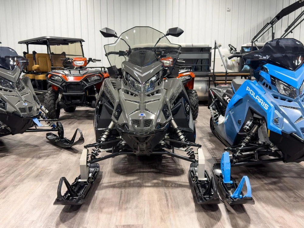 2025 Polaris 650 Titan Adventure 155 1.8" alt