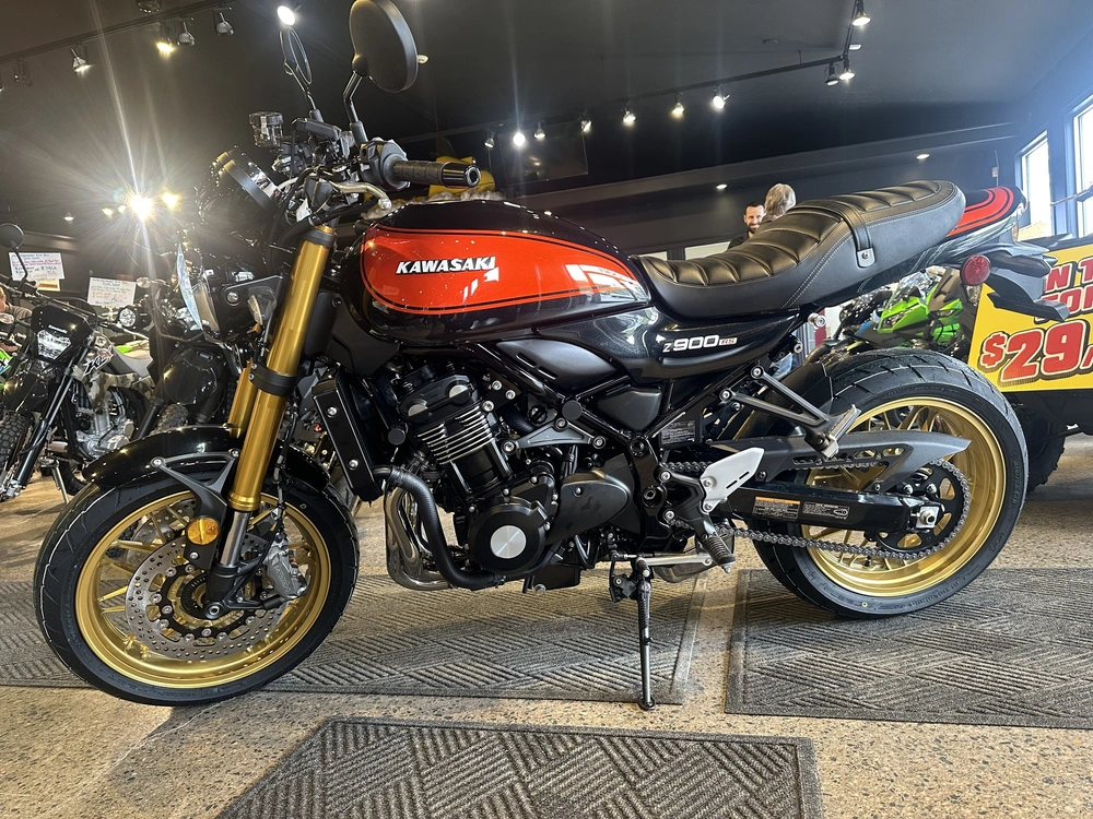 2026 Kawasaki Z900rs Se Abs alt