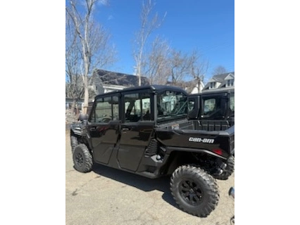 2026 Can-am Defender Max Xt Cab Hd11