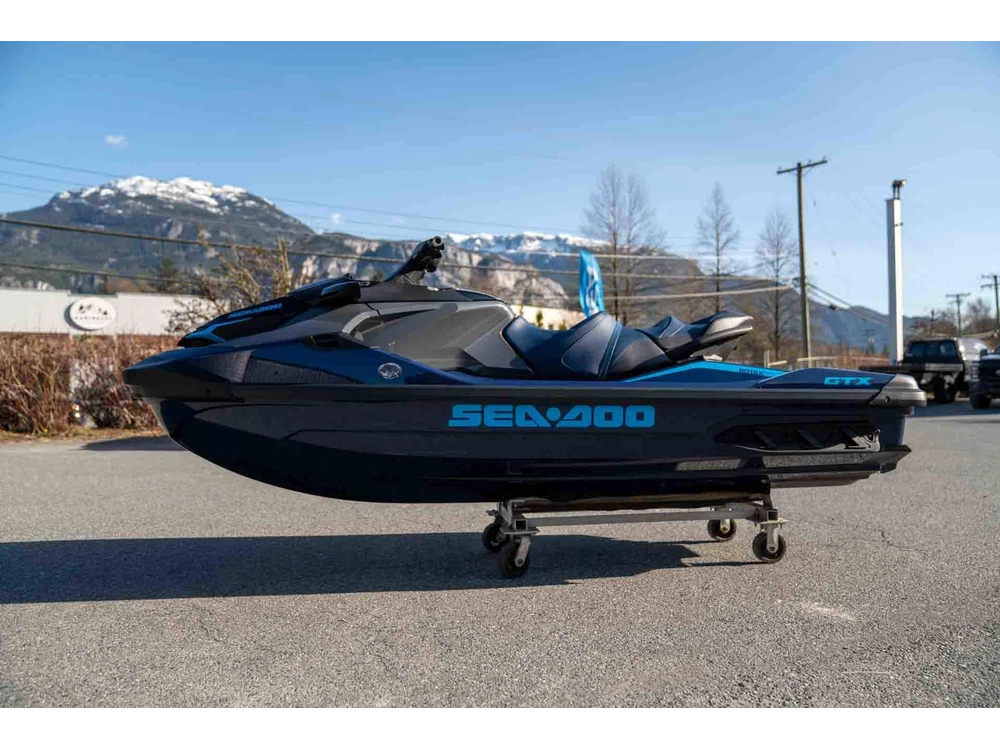 2025 Sea-doo Gtx 170 - Blue Abyss / Gulfstream Blue alt