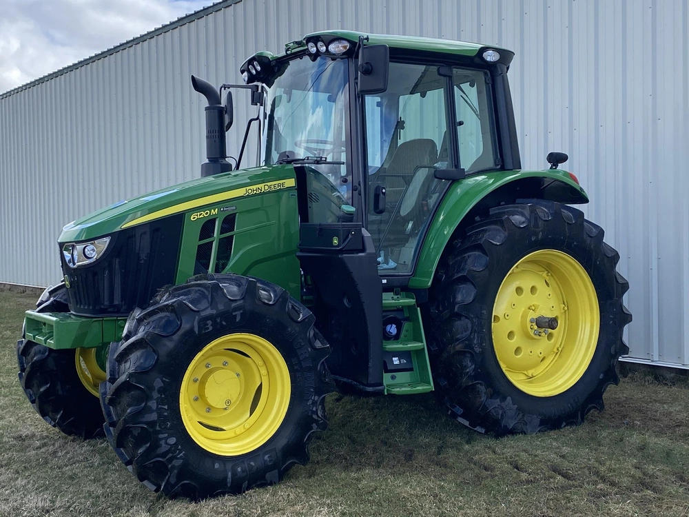 2025 John Deere 6120m alt