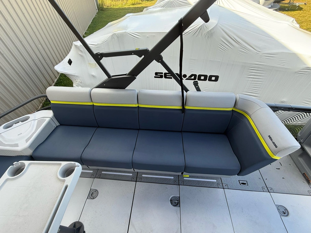 2025 Sea-doo Switch™ Cruise Limited 21 - 230 Hp alt