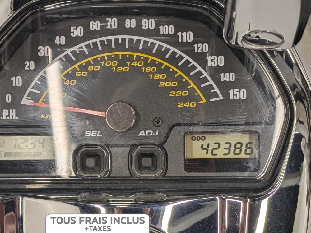 Suzuki Boulevard M109r 2006 alt