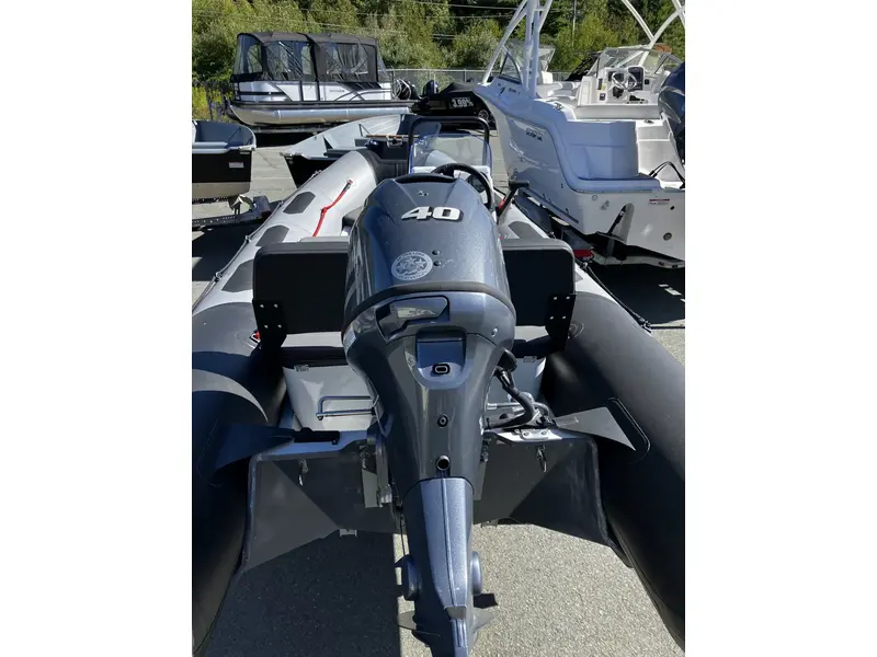 2023 Zodiac OPEN 4.2 thumbnail 2