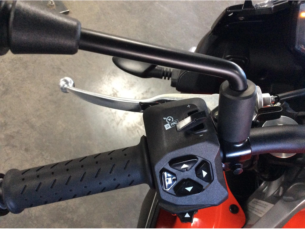 Aprilia Tuono 660 2021 alt